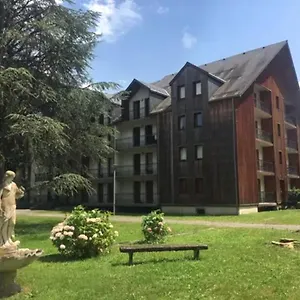 Appartement Un Jardin Sur Le Ramel, Bagnères-de-Luchon